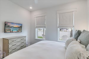 Second King Bedroom, 1st Floor