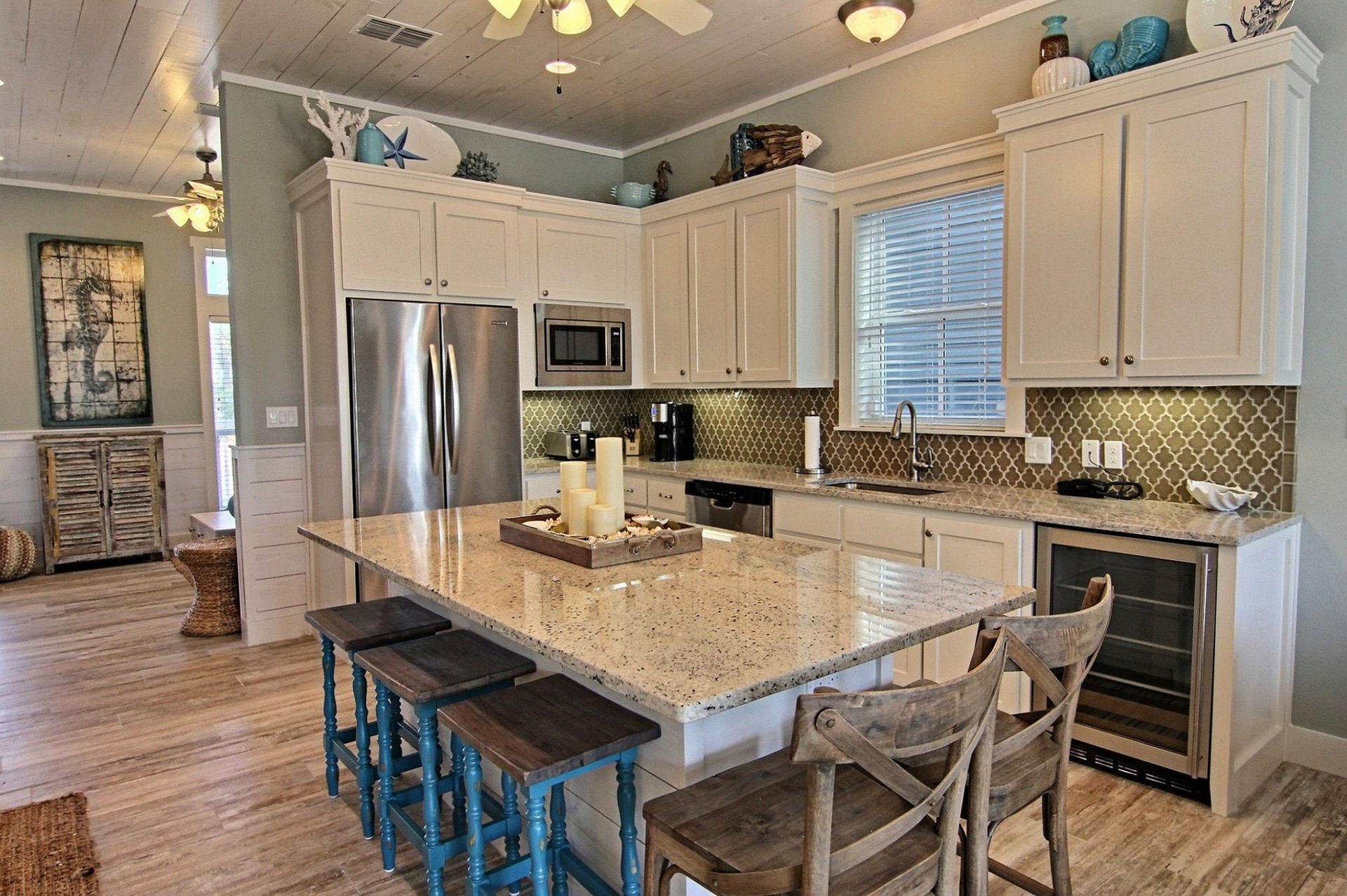 Kitchen, 1st Floor