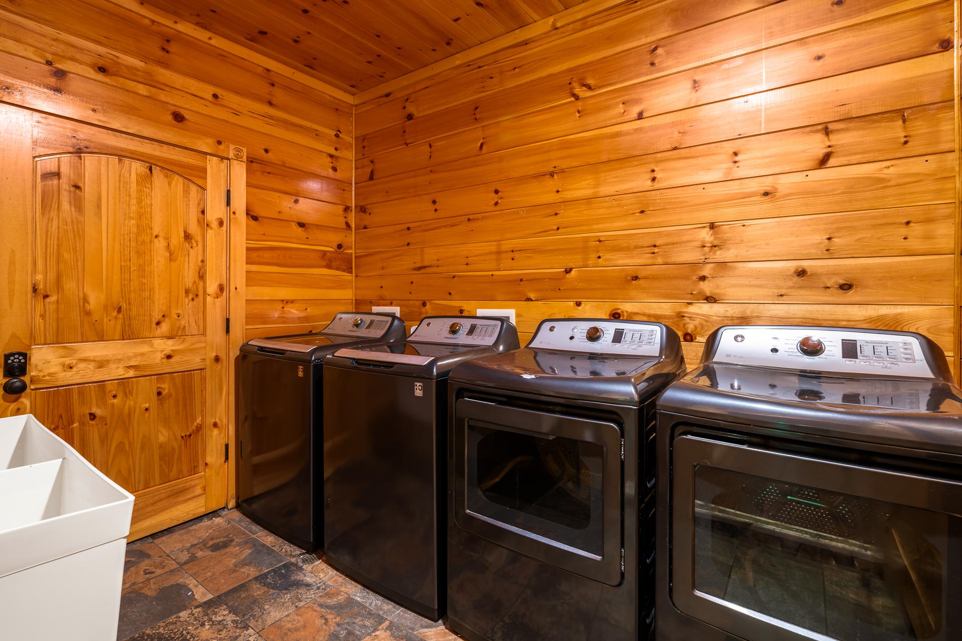 The Gatlinburg Lodge 276