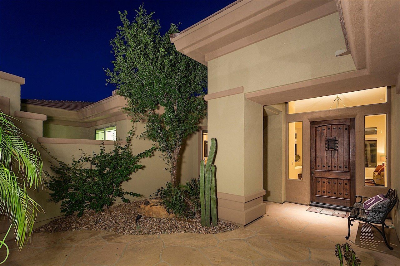 Entry way