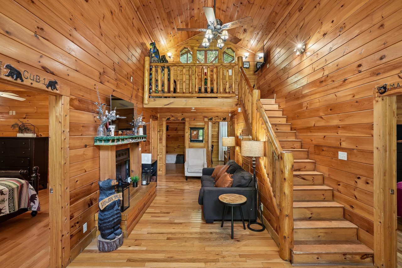 10Living Room