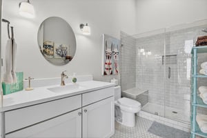 Bunk Bathroom, 1st Floor