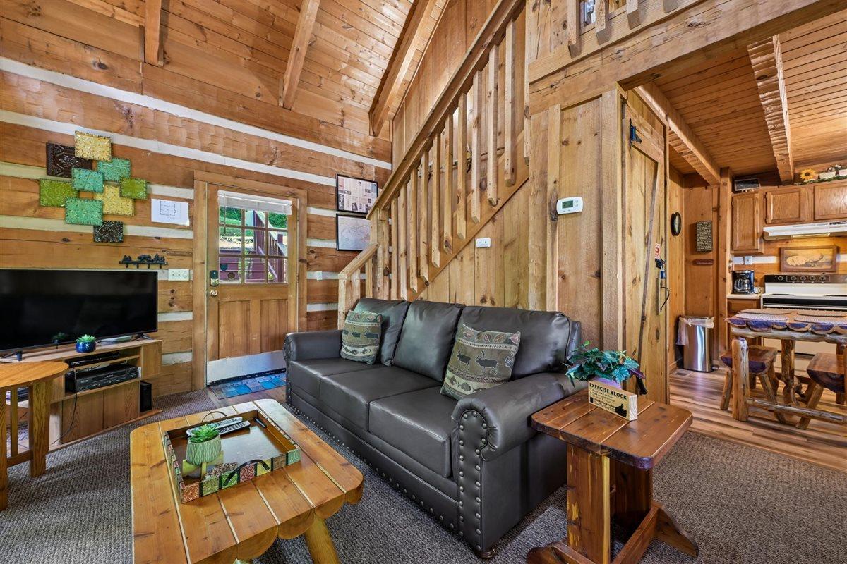 14Living Room