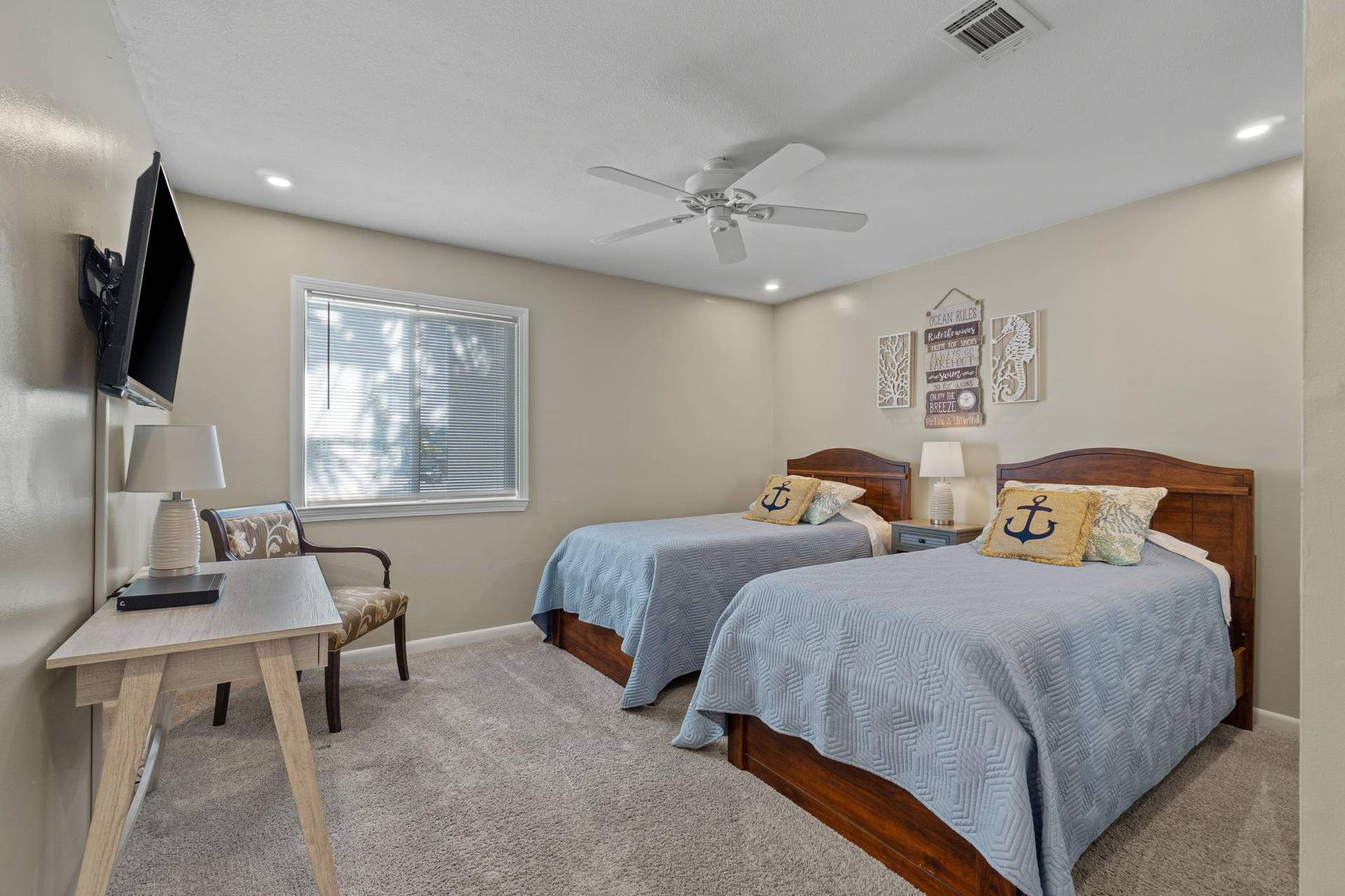 Guest Bedroom 2 Twins