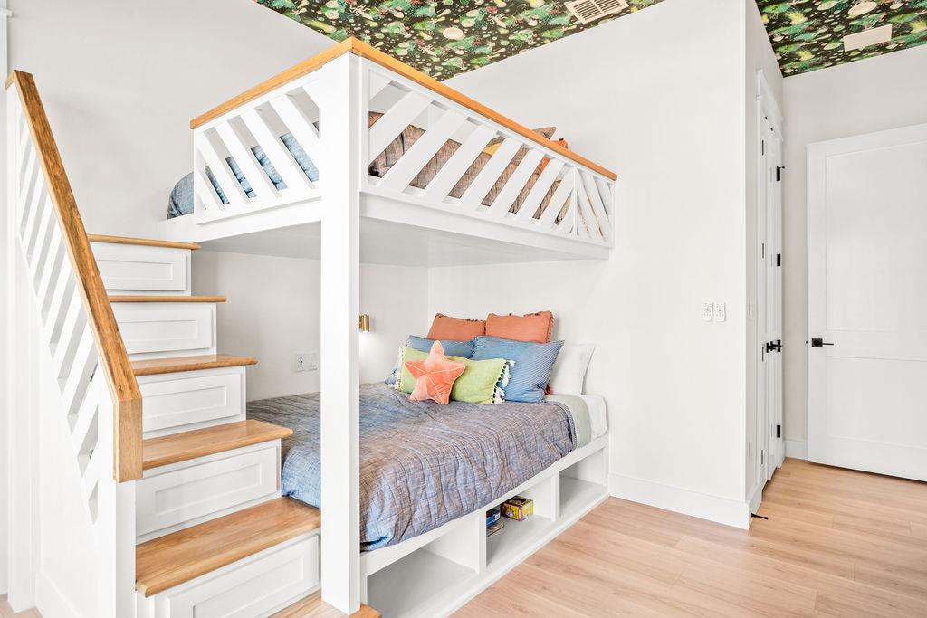 Bunk Bedroom, 1st Floor
