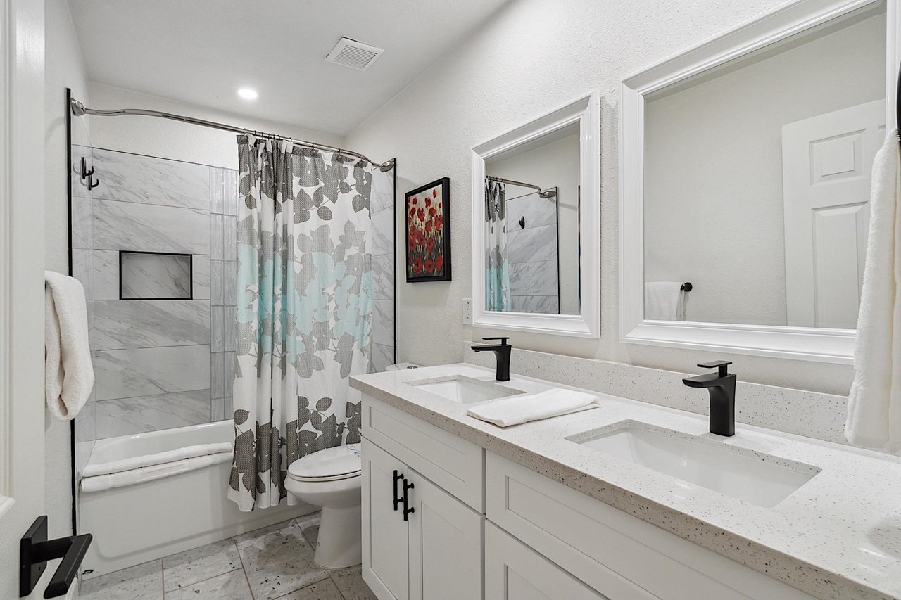 Second bathroom  Tub  shower combo