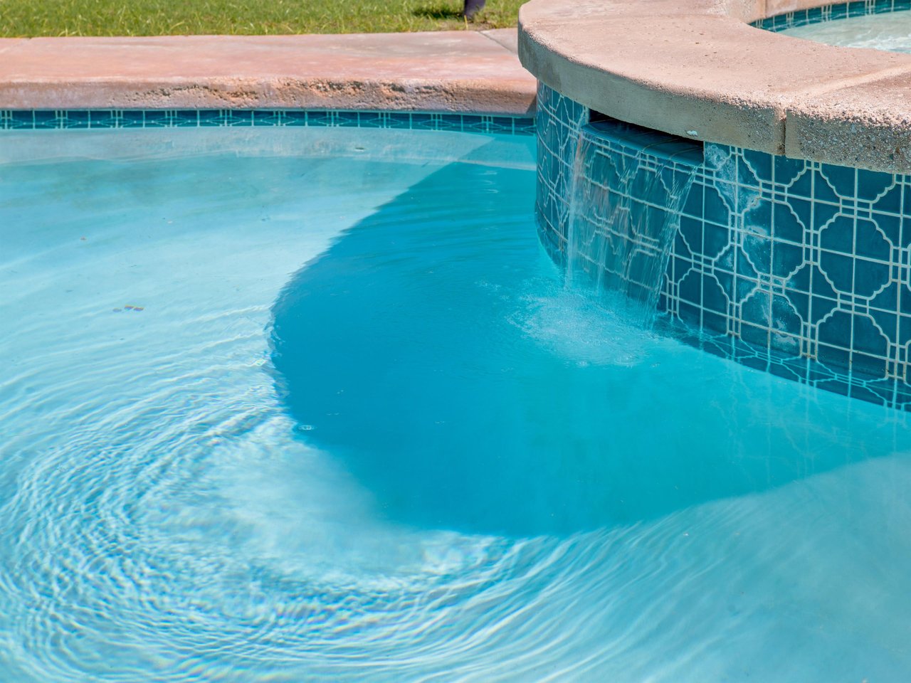 Sparkling Pool