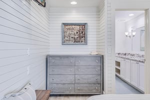 Front King Bedroom, 1st Floor