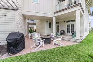 Outdoor Seating with Fire Pit