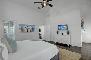 2nd Floor, Primary King Bedroom