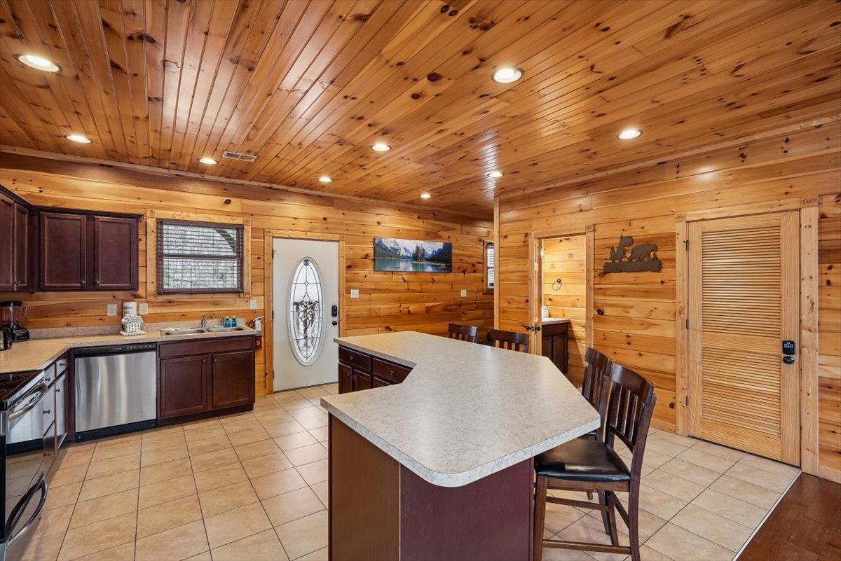 50Kitchen