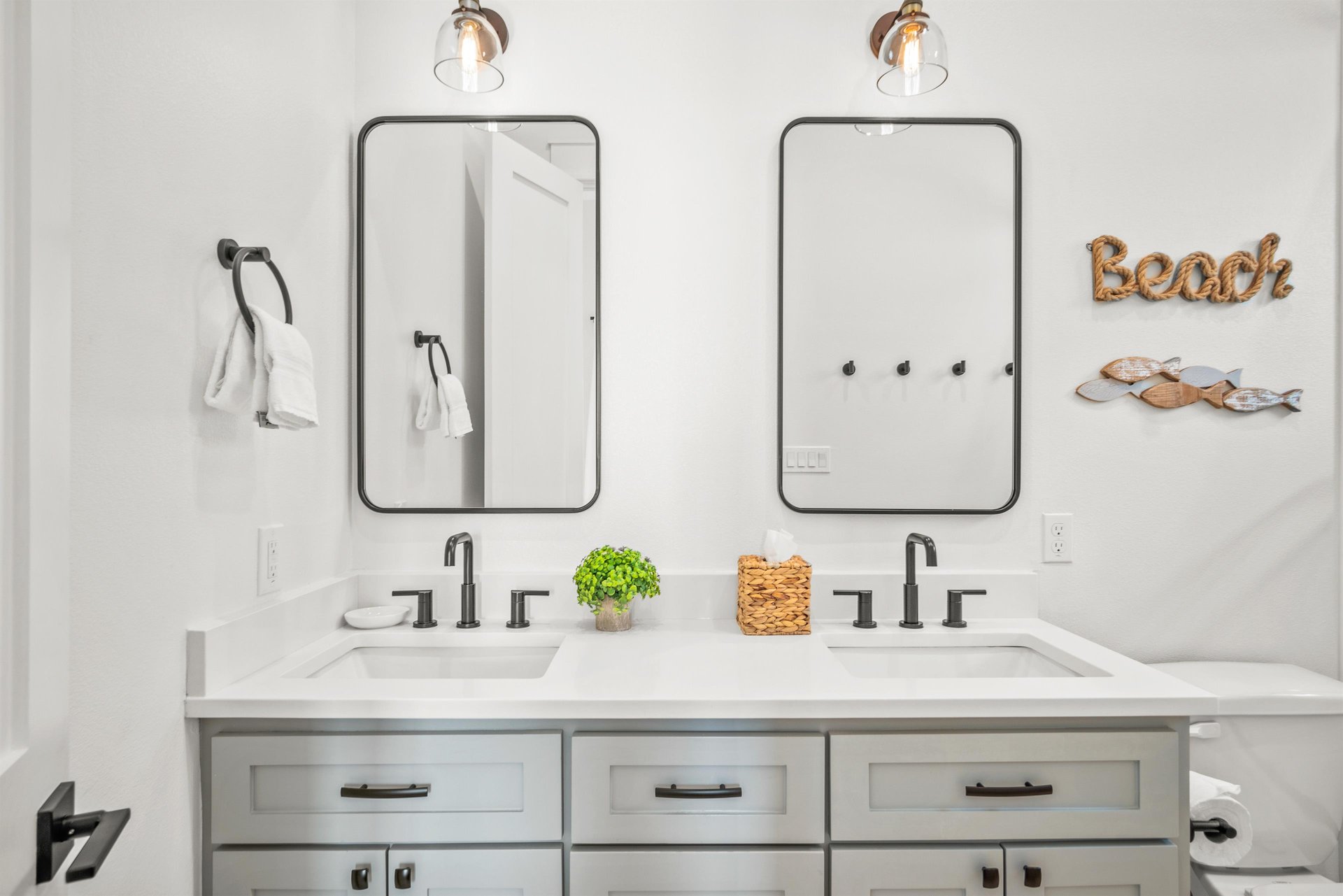 Primary King Suite, 2nd Floor