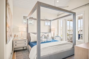 Primary King Bedroom, 2nd Floor