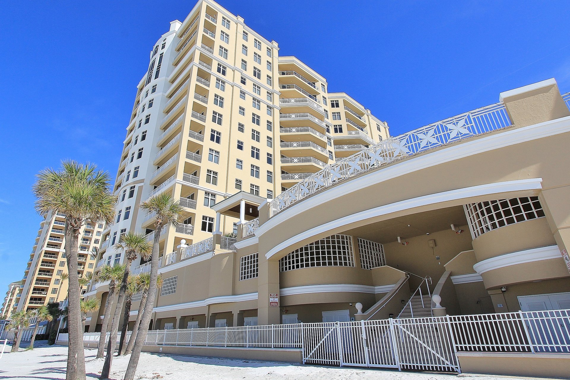 Mandalay Beach Club San Marco 403 45