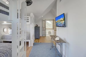 Bunk Loft, 4th Floor