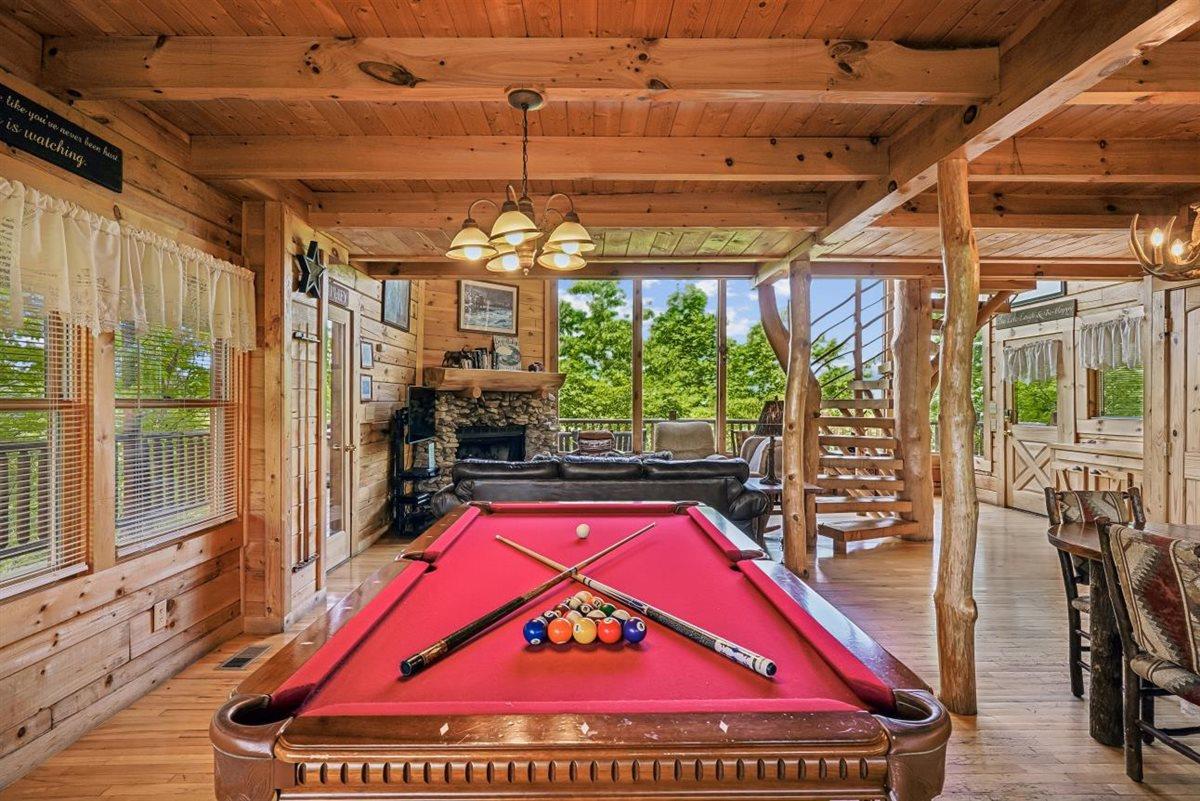 17Rec Room