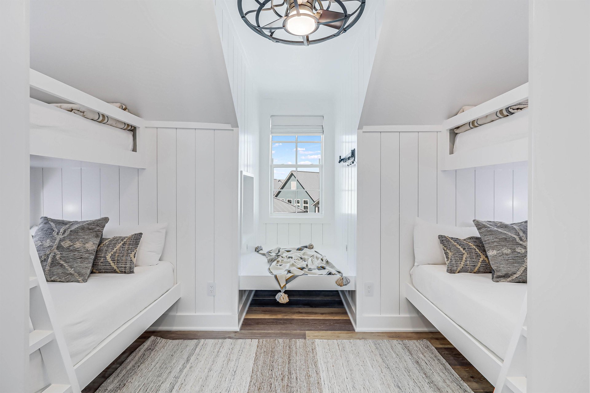 Right Bunk Bedroom, 3rd Floor