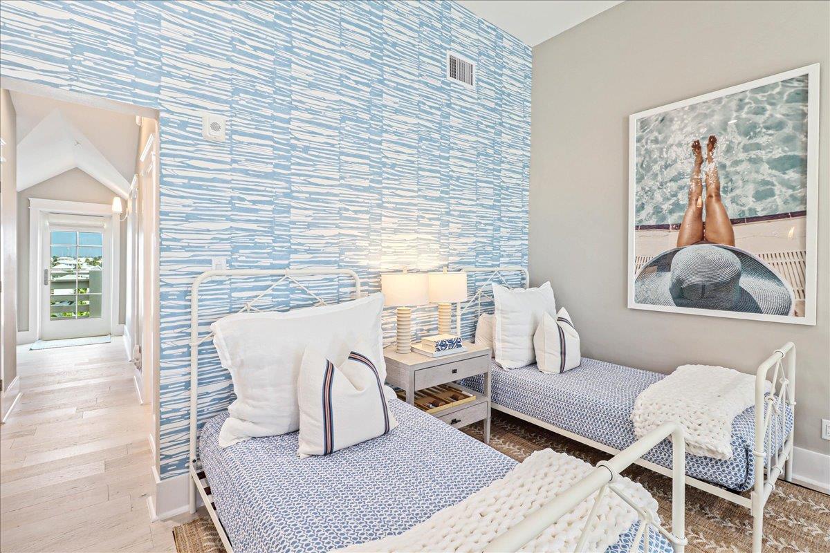 Twin Loft, 2nd Floor