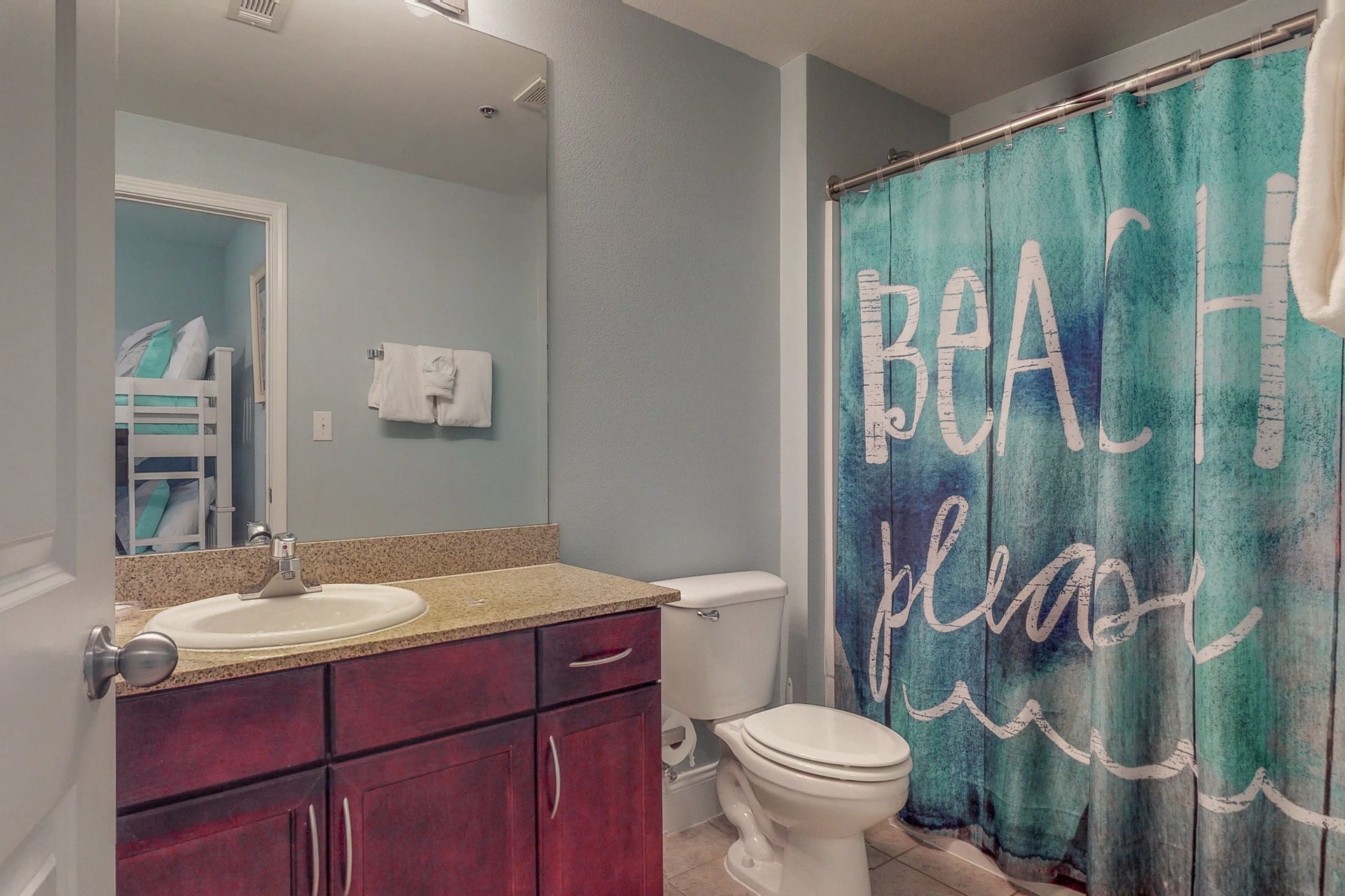 Laketown Wharf 236 8