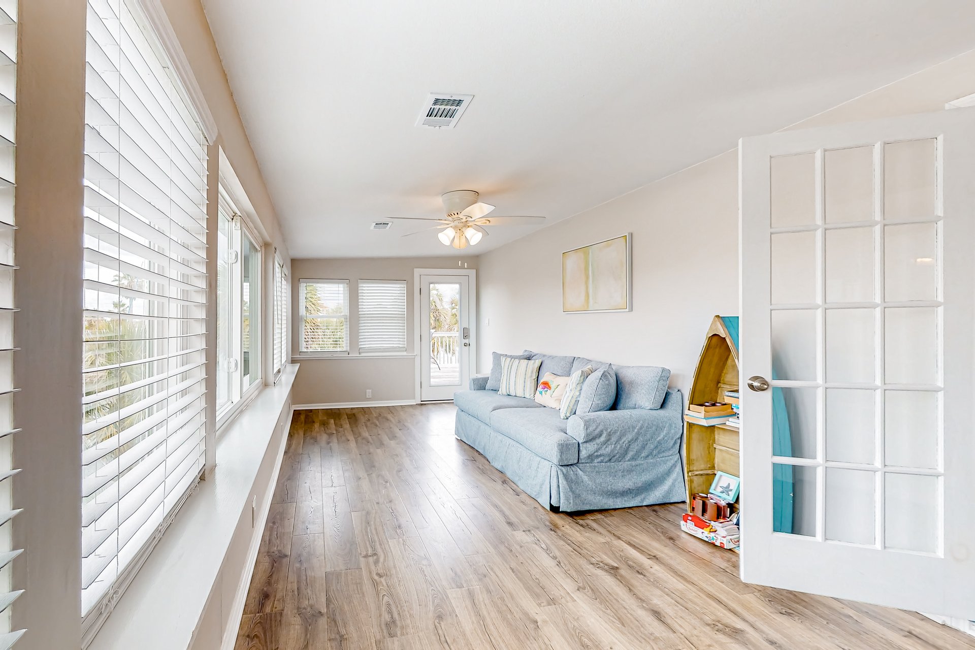 Flood Reef Retreat 37