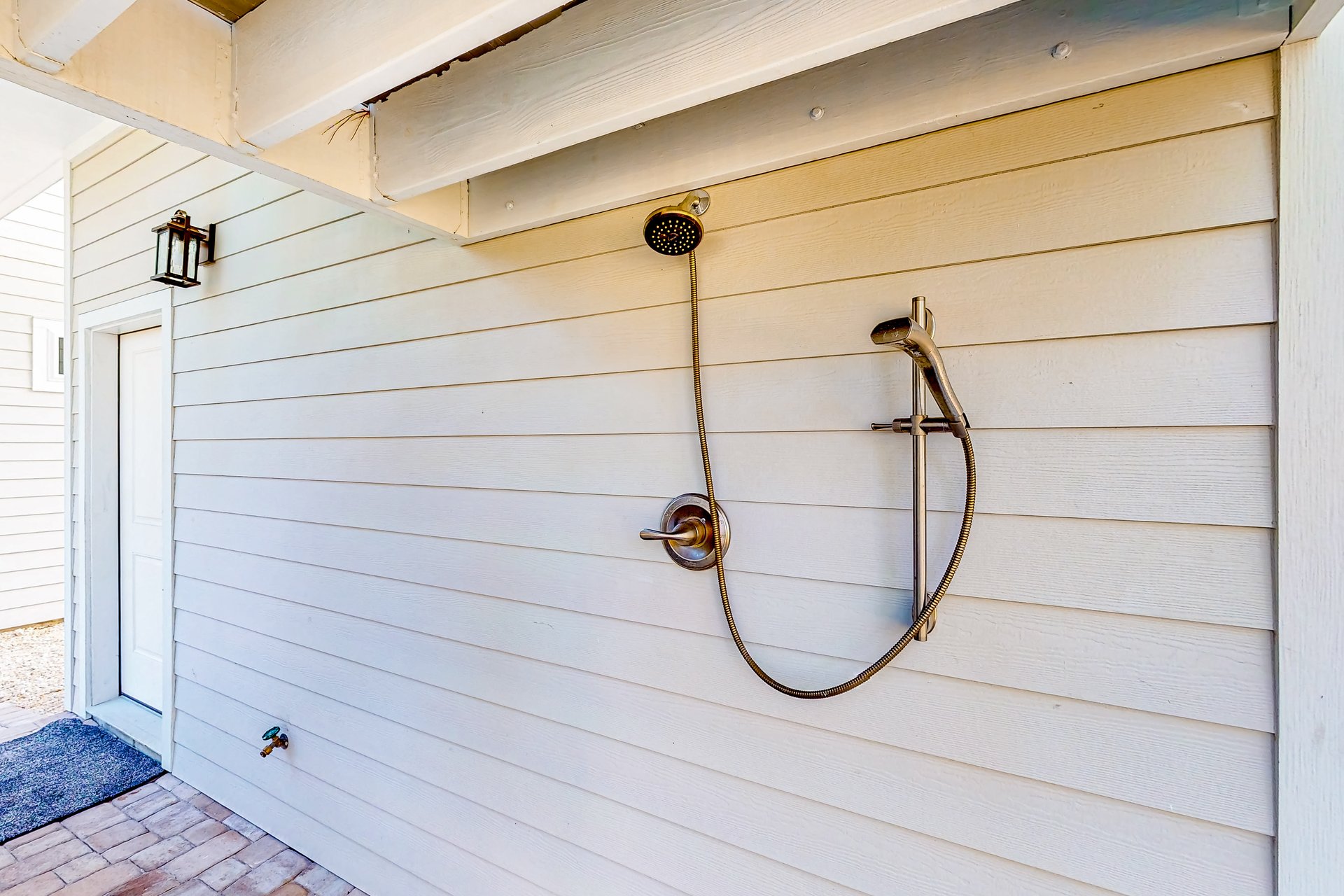 Calm Waters  Carriage House 12