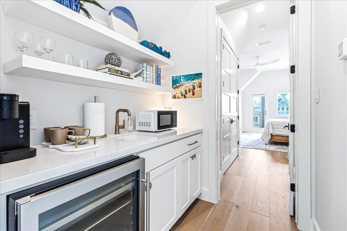 Beverage Bar, 3rd Floor