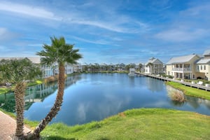 Lakeview Balcony, 2nd Floor View