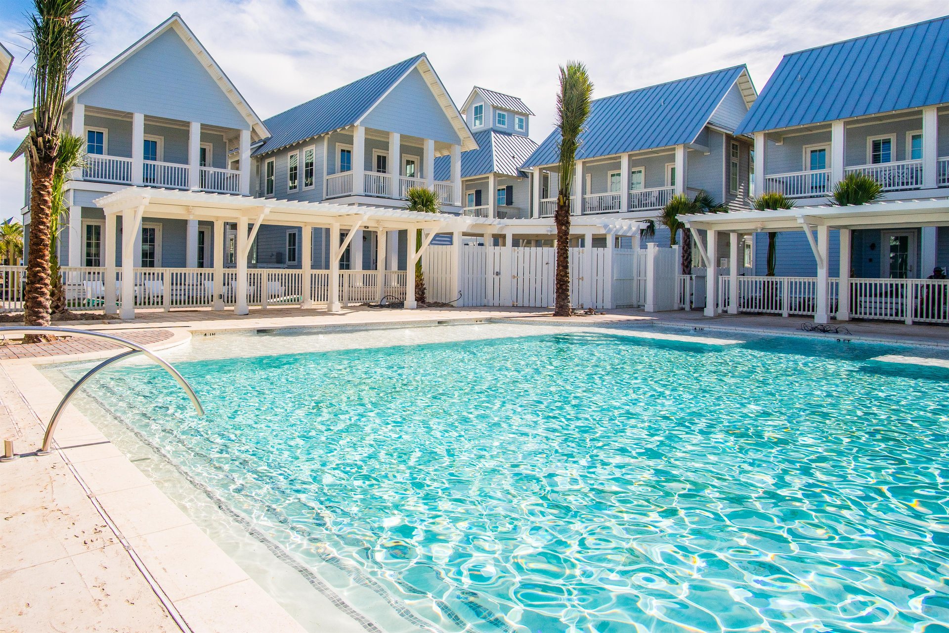 Glow Pool  Fitness Center