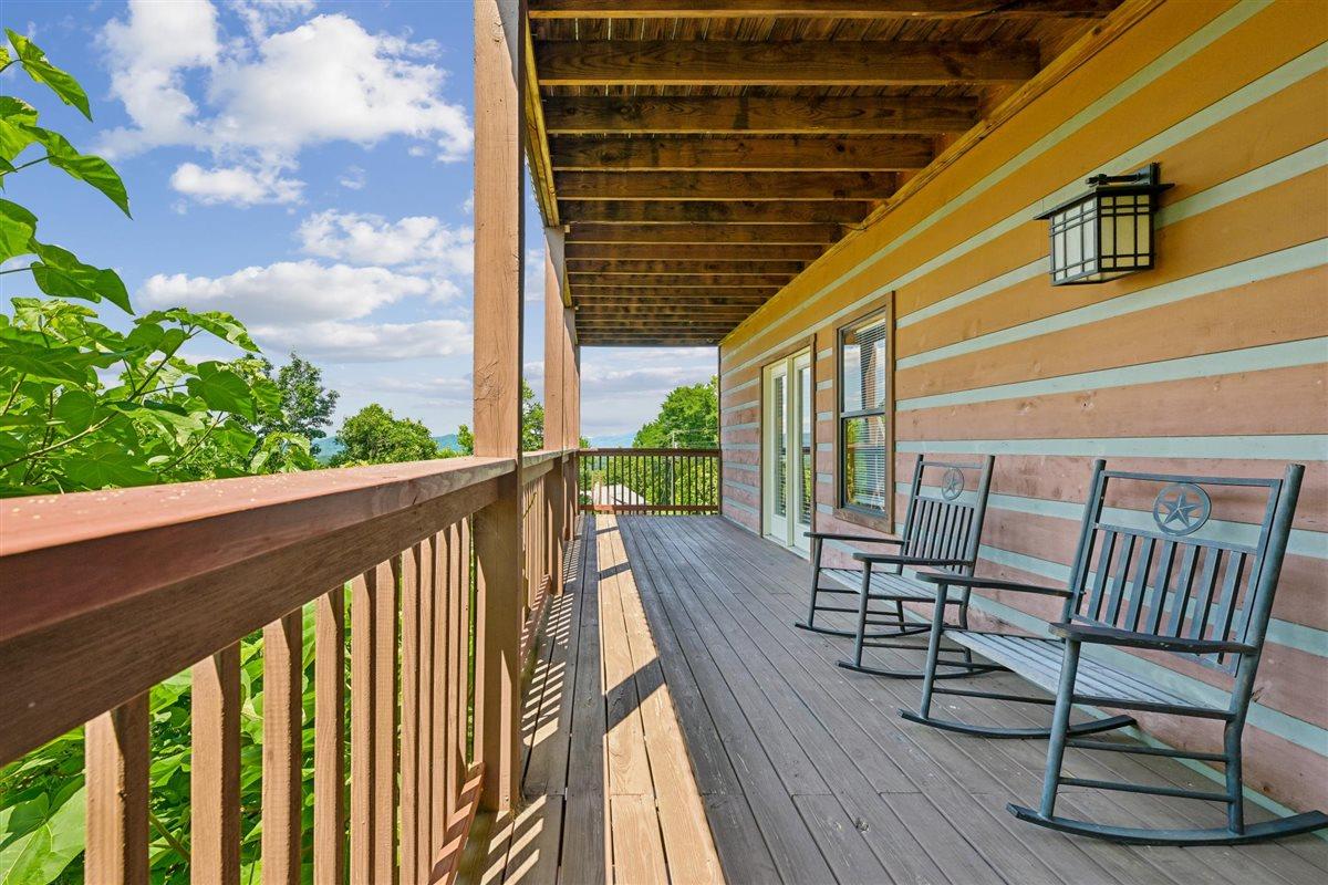 053Deck