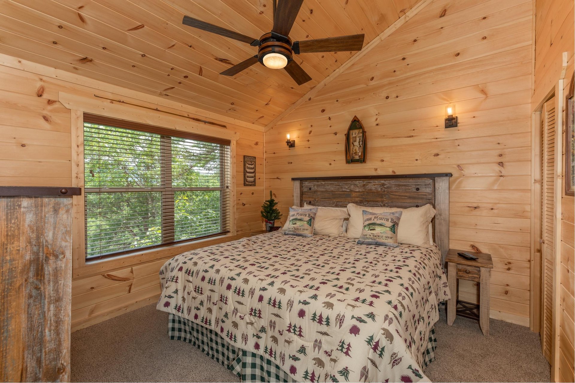 King bed with windows