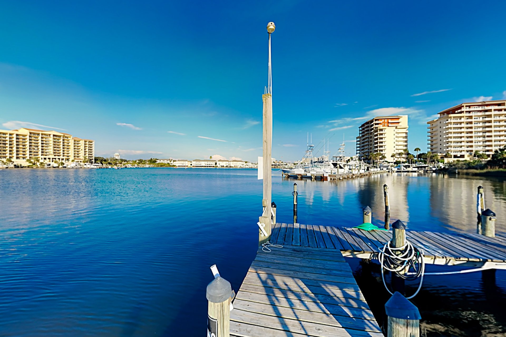 Destin Sands 102 Shore Thing 24