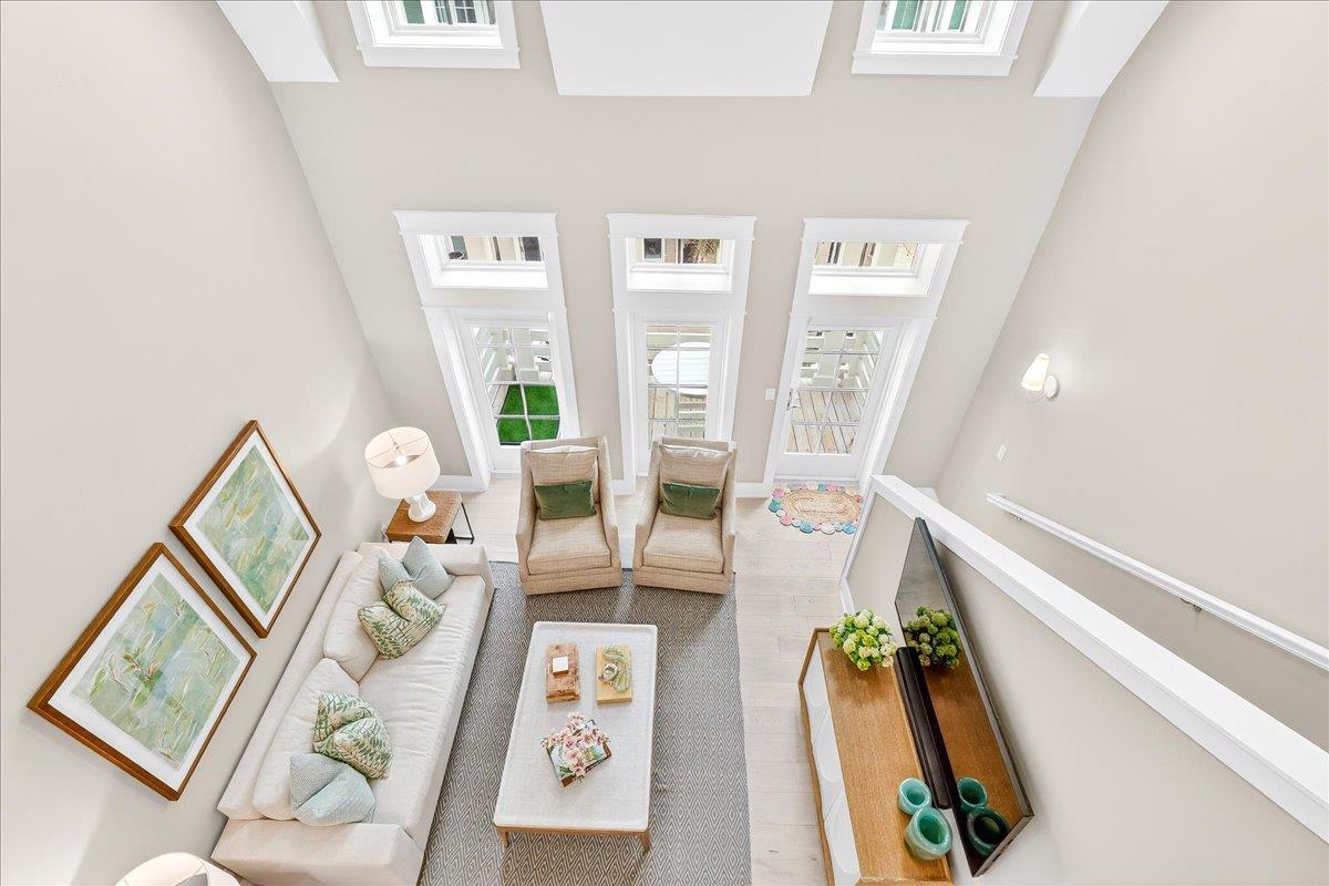 2nd Floor, Living Room View