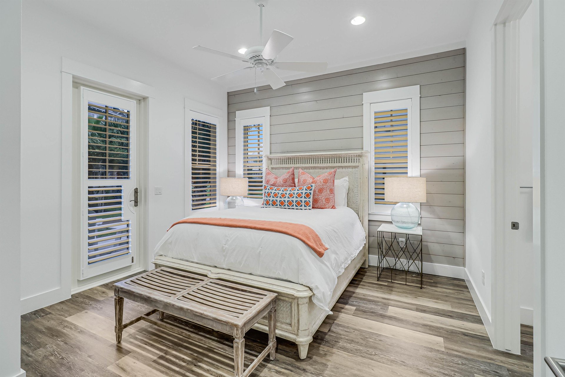 Right Queen Bedroom, 1st Floor