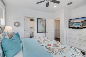 Primary King Bedroom, 2nd Floor