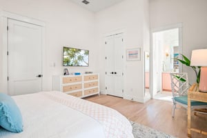 Primary King Bedroom, 2nd Floor