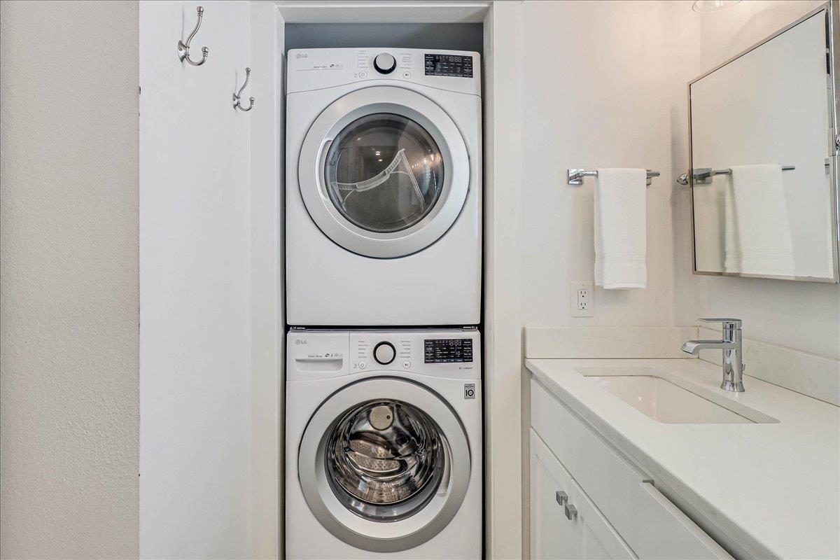 LaundryBathroom, 2nd Floor