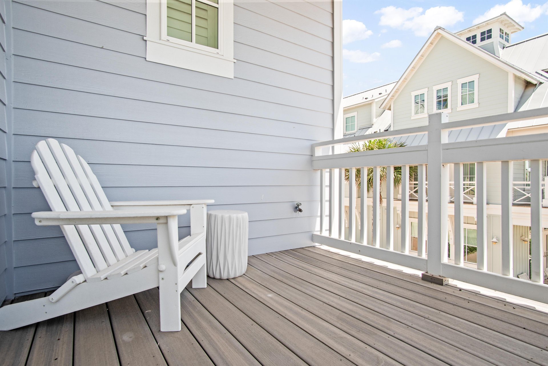 Second King Balcony, 2nd Floor