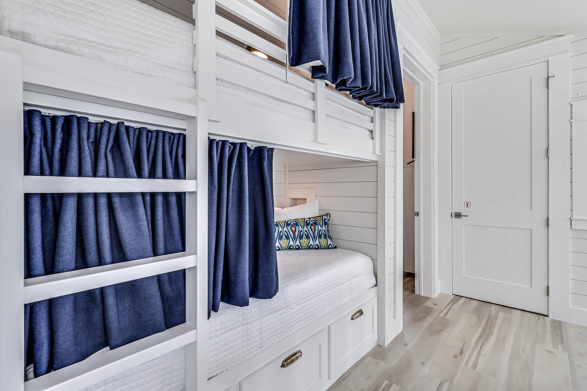 Hallway Bunks, 2nd Floor