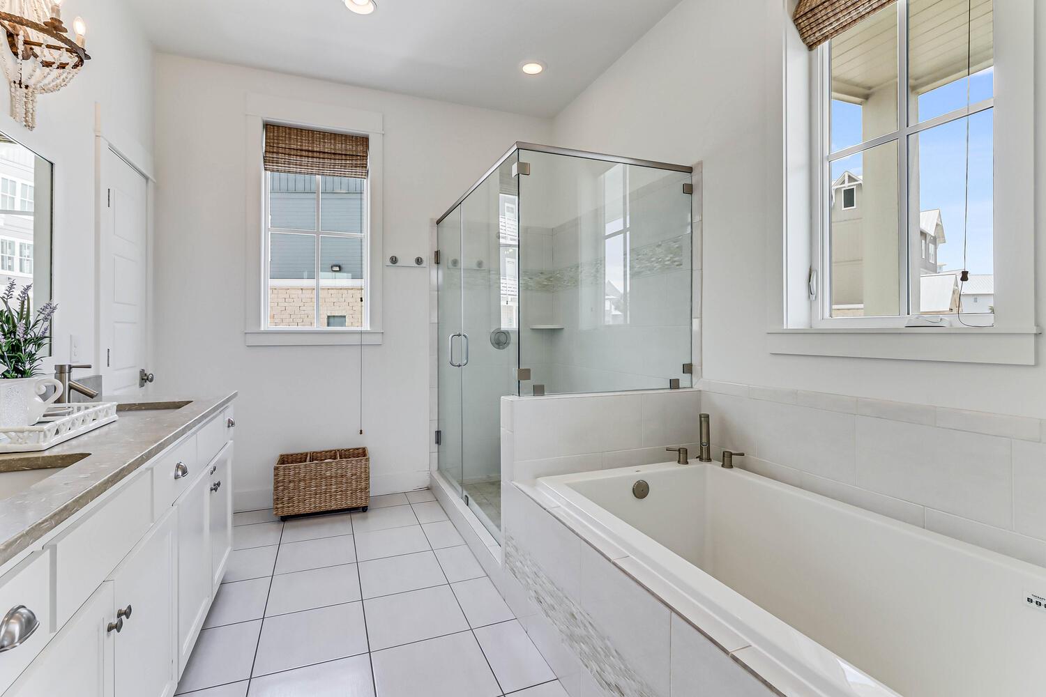 Primary King Suite Bathroom, 1st Floor