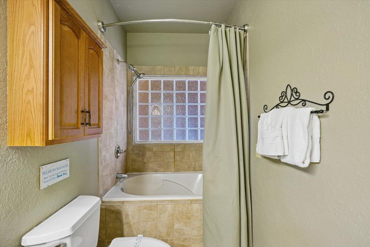 092Primary Bath