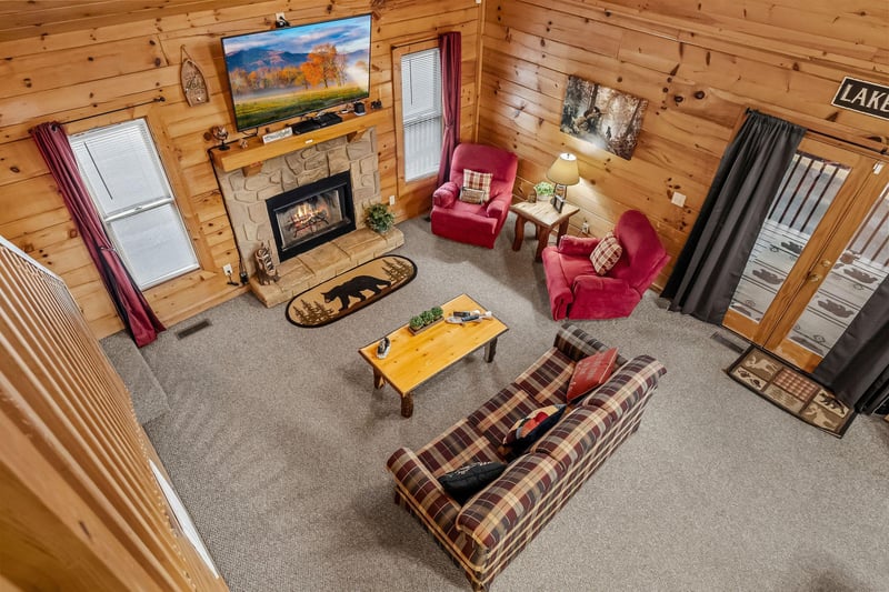 devinelakelodge20