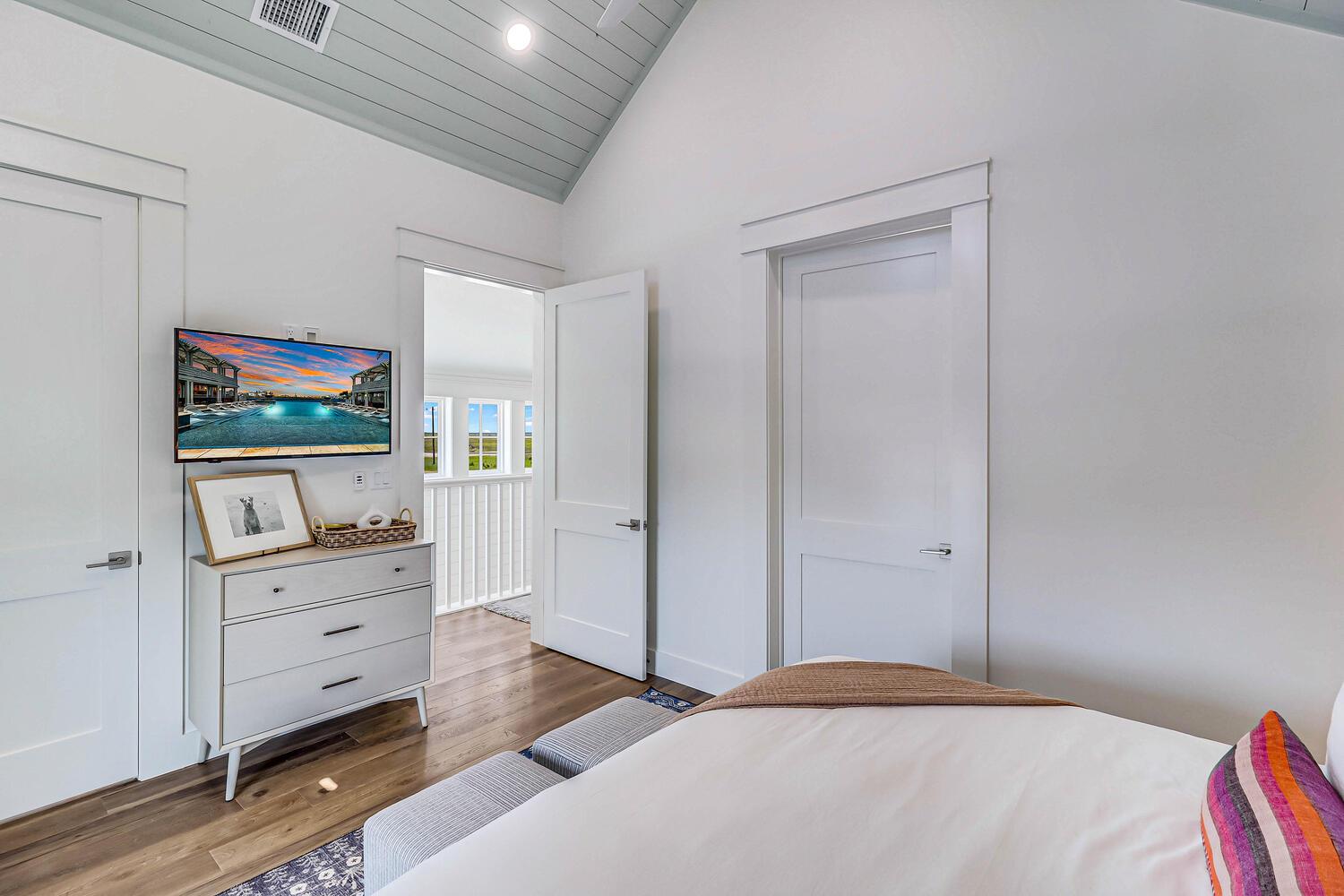 Primary King Suite, 2nd Floor