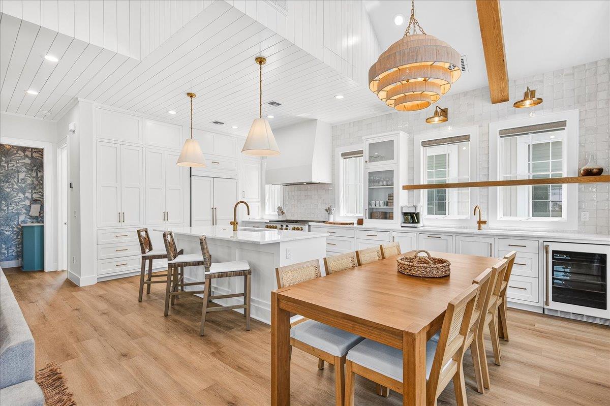 Kitchen, 2nd Floor