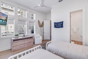 XL Twin Bedroom, 1st Floor