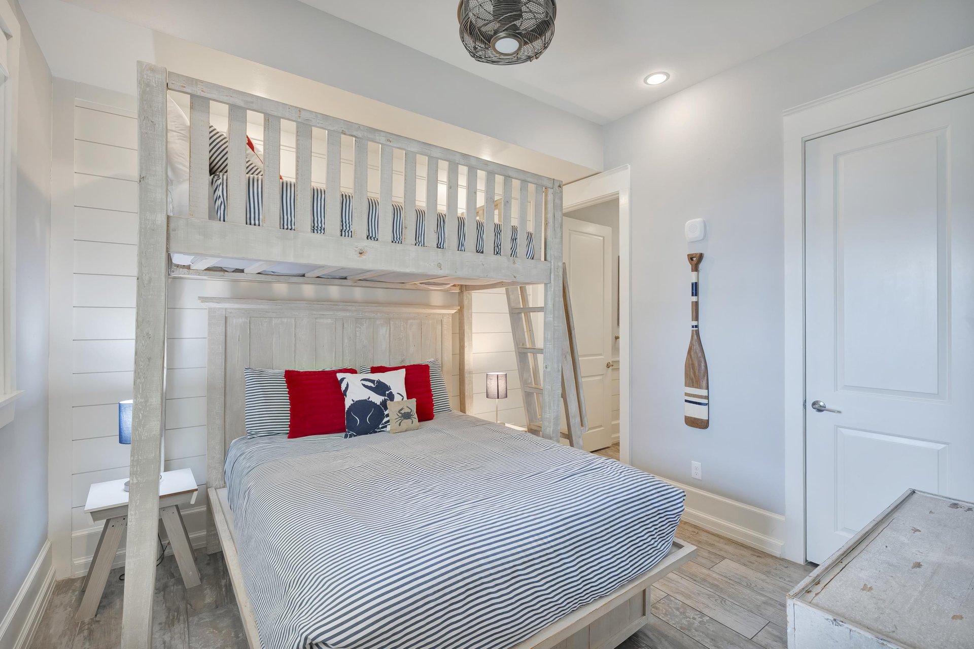 1st Floor, Bunk Bedroom
