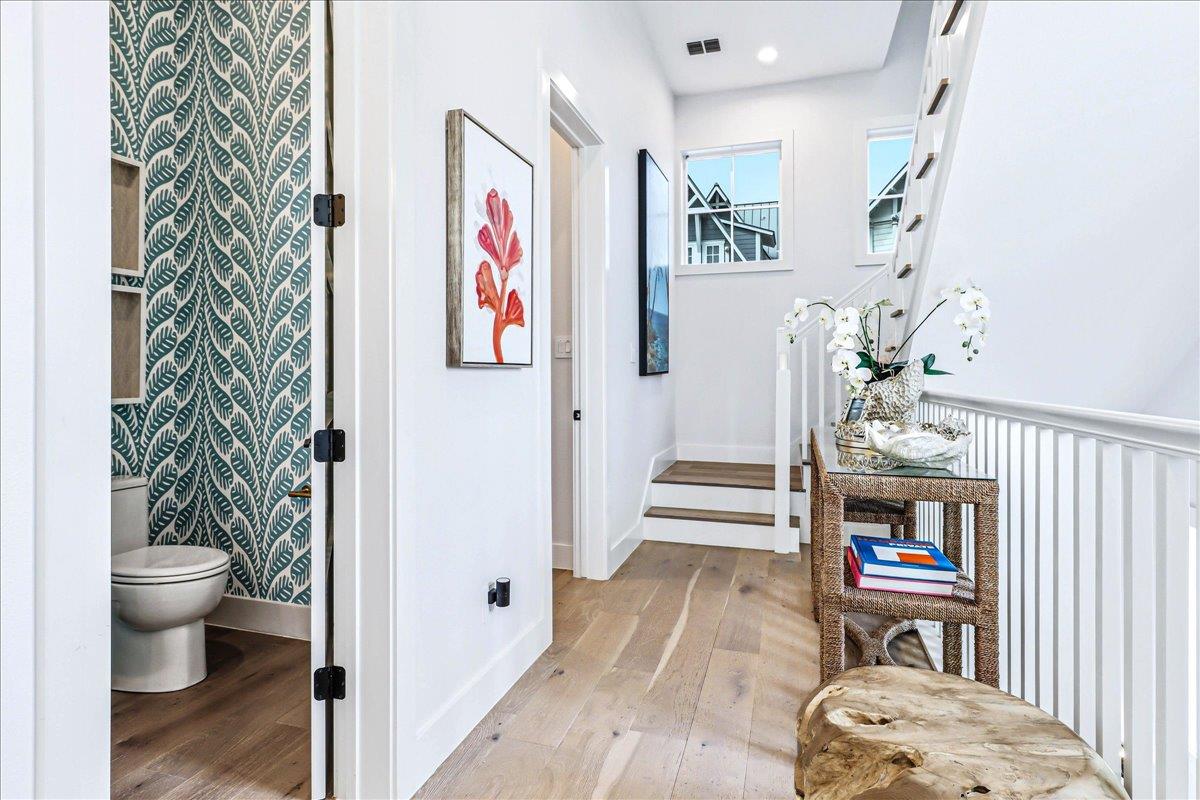 Stairwell Landing, 2nd Floor