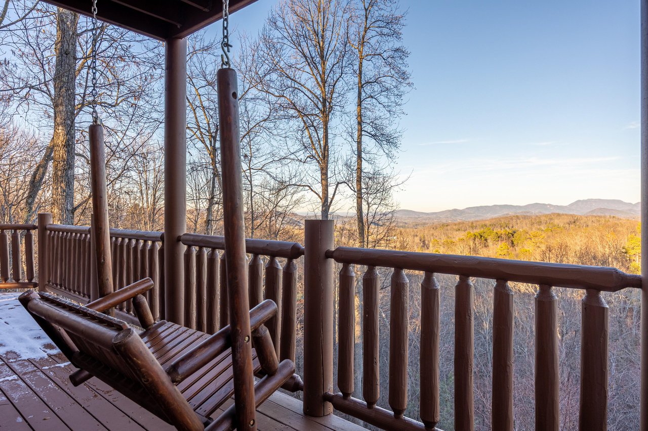 Porch swing