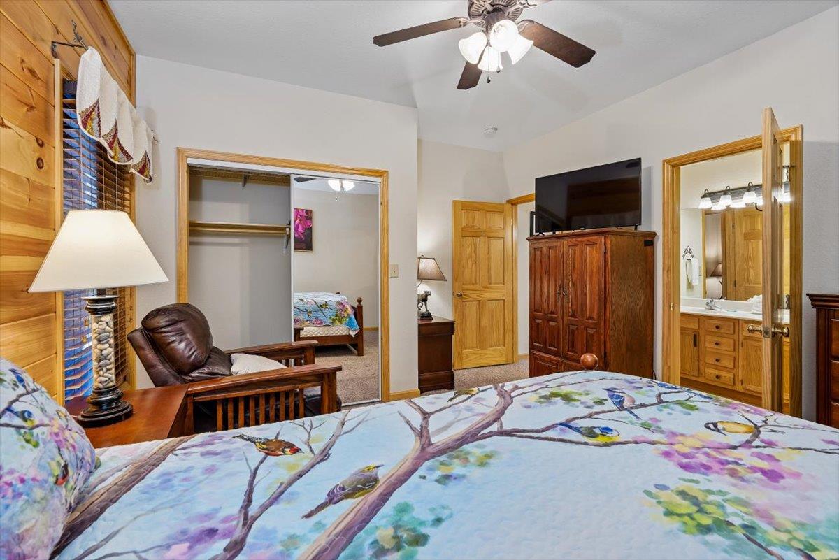 097Bedroom 2