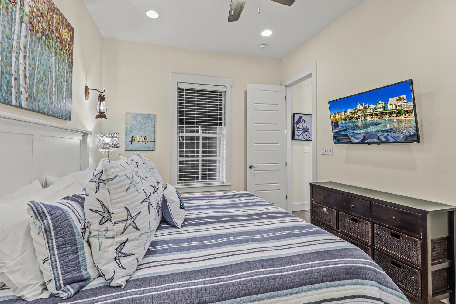 King Bedroom with Roku Smart TV  Black Out Shades