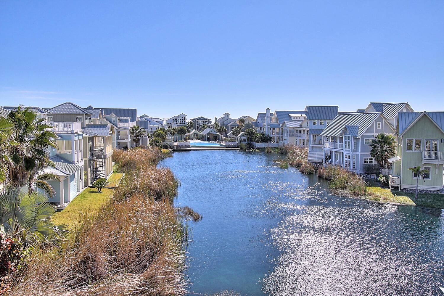 3rd Floor Media Room Balcony